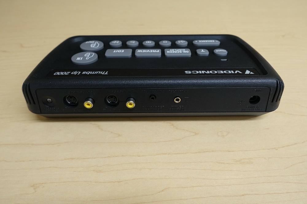 Videonics Thumbs Up 2000 Home Video Editor Model:TU-2000(Box & Cables & manuals)