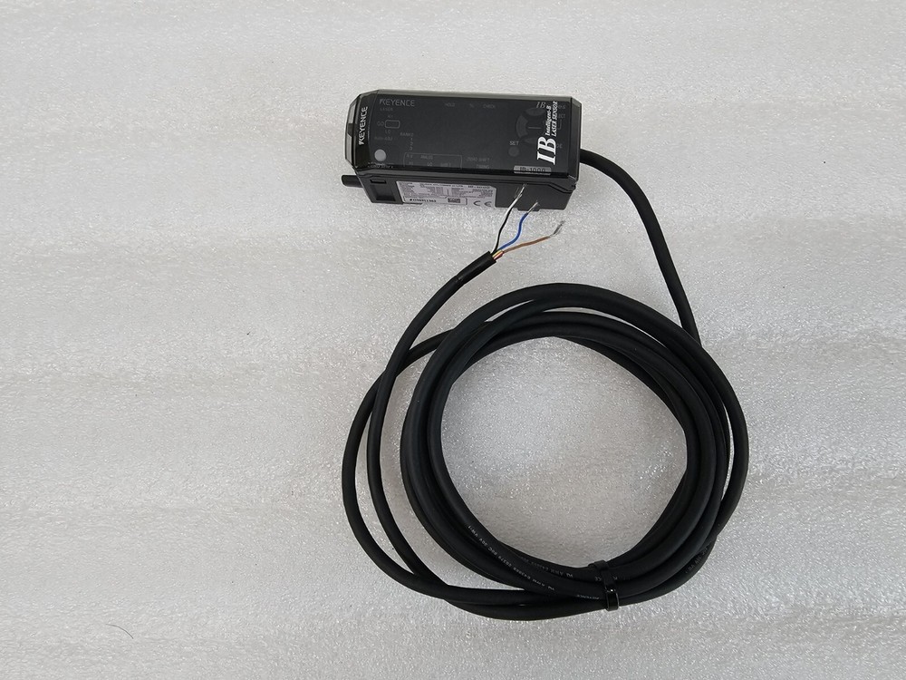 KEYENCE IB-1000 LASER AMPLIFIER UNIT
