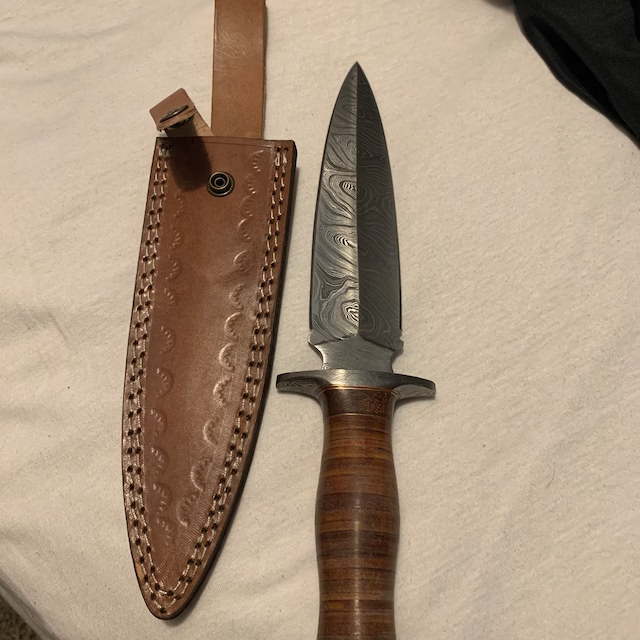 Damascus Steel Dagger Knife