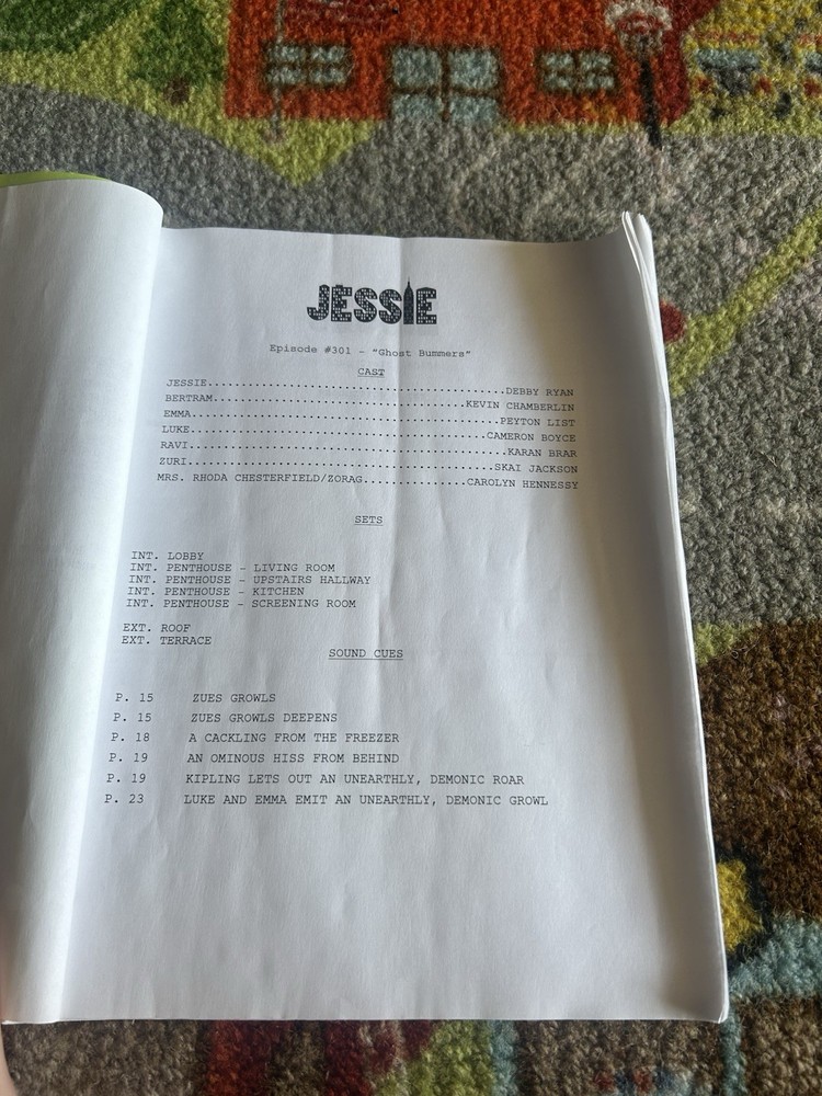 Jessie Ghost Bummers Rare Disney Original Script Shooting Draft 2013 S3 Ep 1