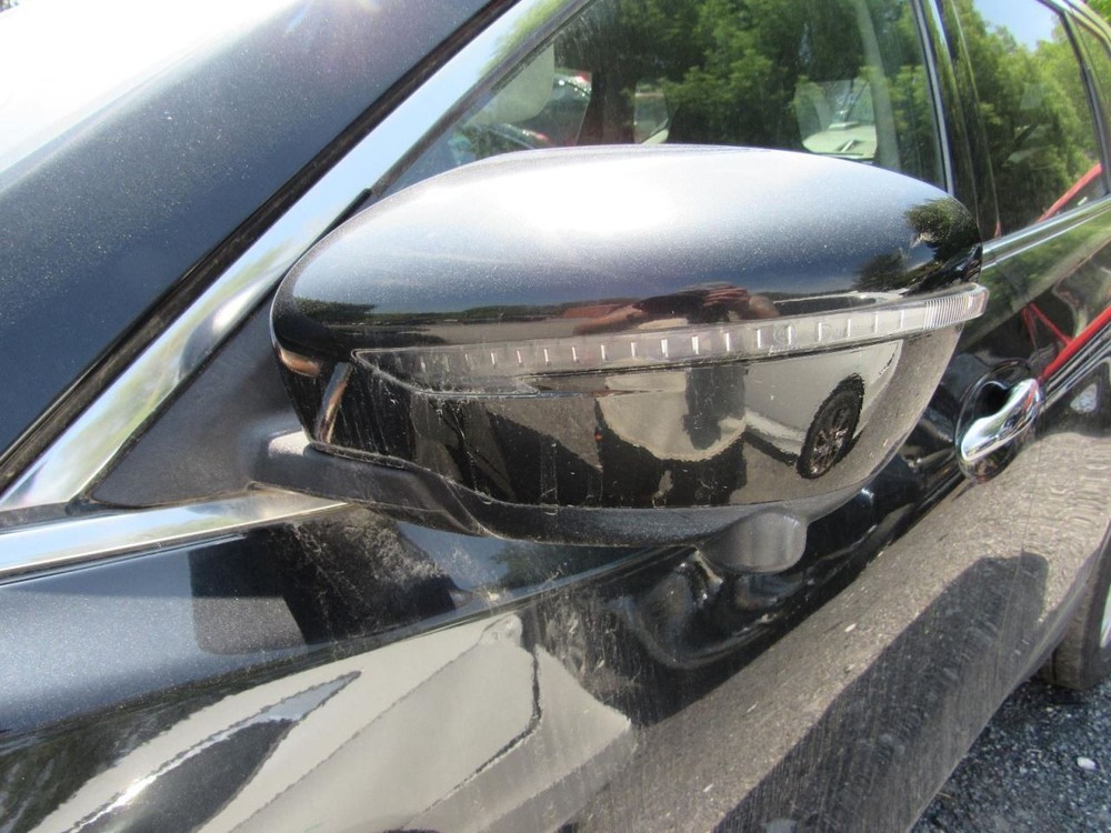ROGUE 2016 Glove Box 1045508