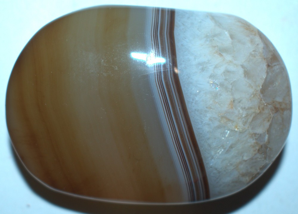 Very Cool Khaki Agate Palm Stone 2.32"/93 Grams