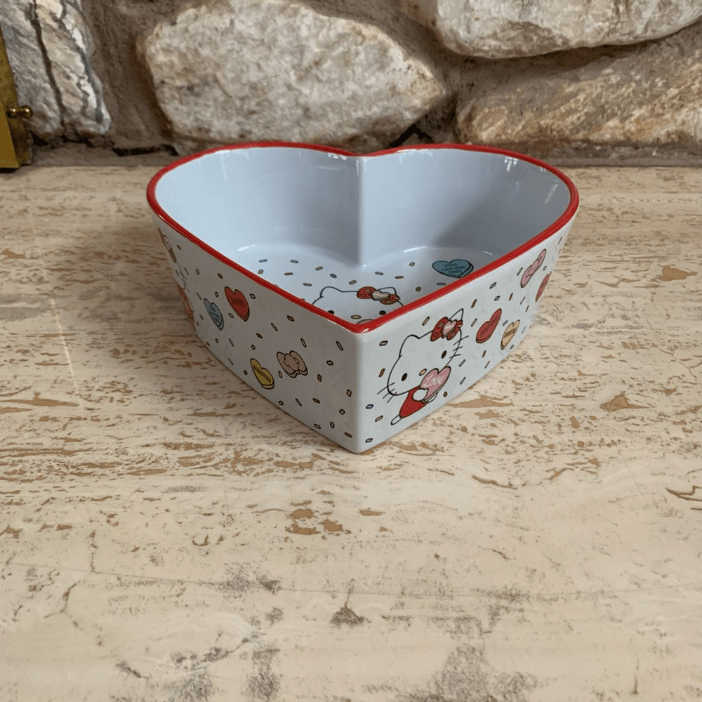 Hello Kitty Valentines heart shaped Baking dish