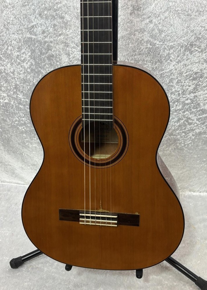 Admira Malaga classical guitar with chipboard case