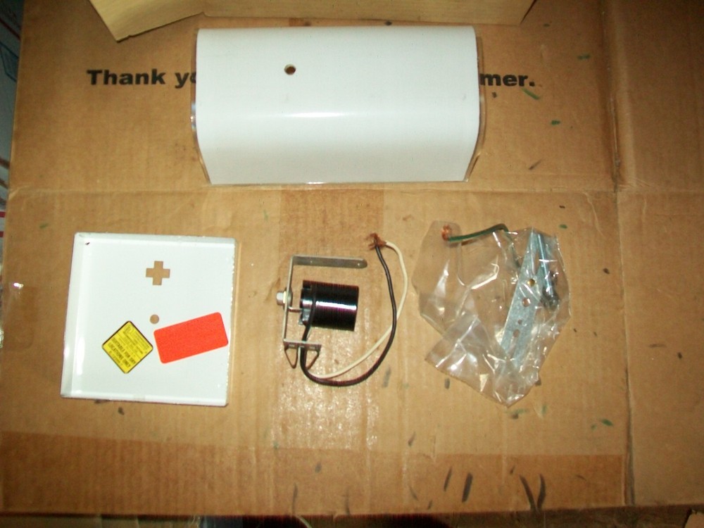 1 Of Thomas # DY6290 One Light Bracket Bath Lighting White