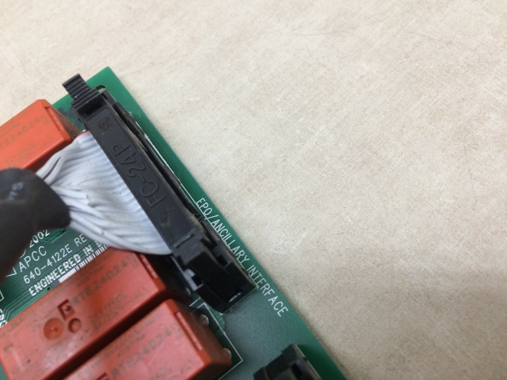 APC 640-4122E EPO Ancillary Interface Module w/ Cords