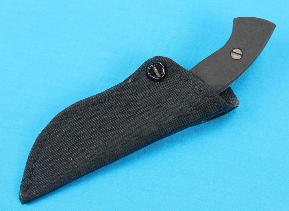 US BenchMark Hunting Knife w/ Sheath Box