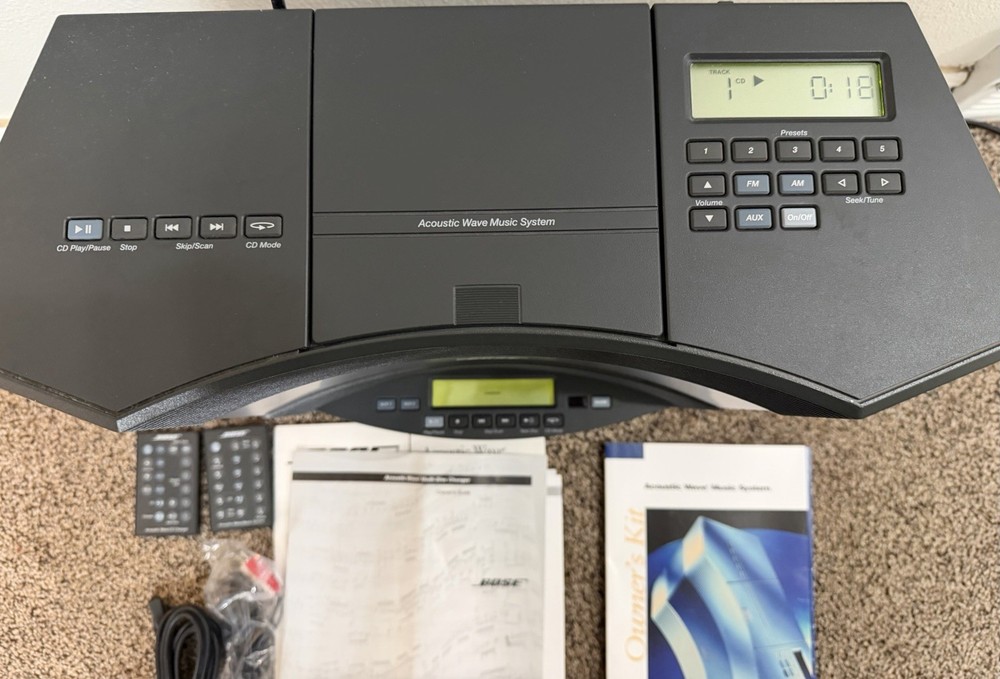 Bose Acoustic Wave Music System CD 3000 + Non Working Multi-Disc Changer