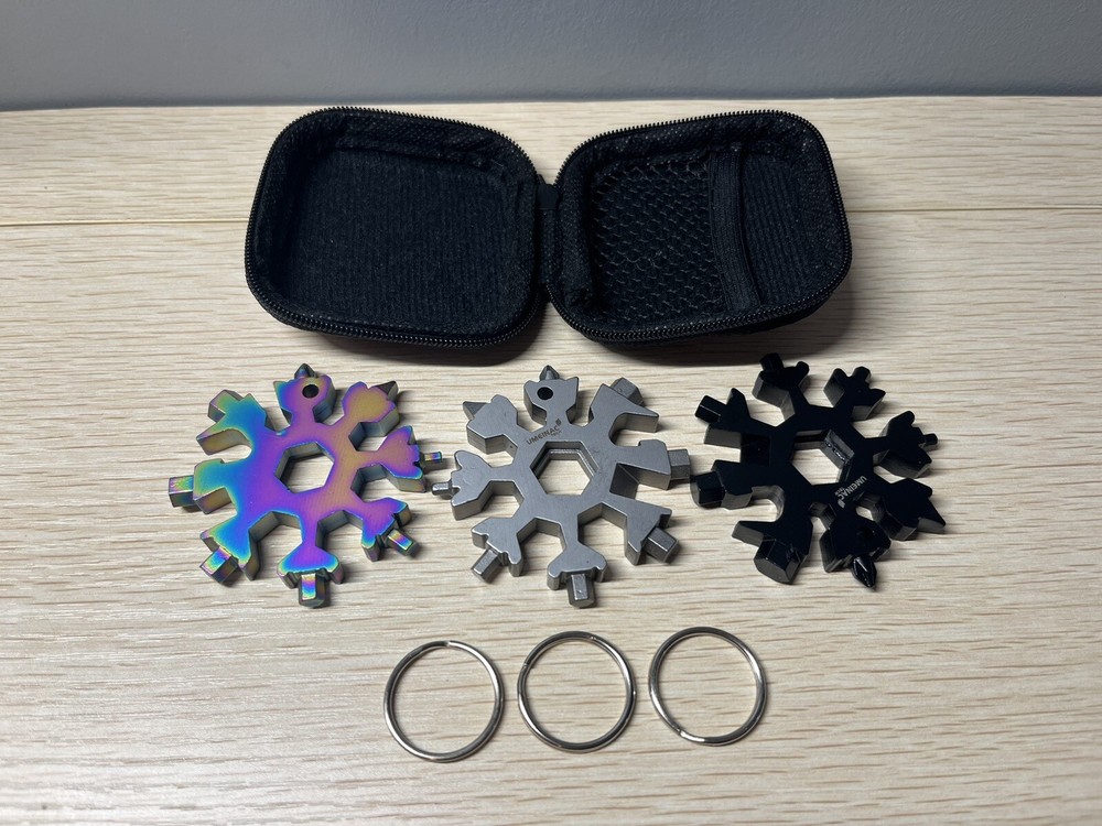 19 In 1 Snowflake Multi-Tool Keychain 3 Pack With Carry Case- Great Gift For Dad