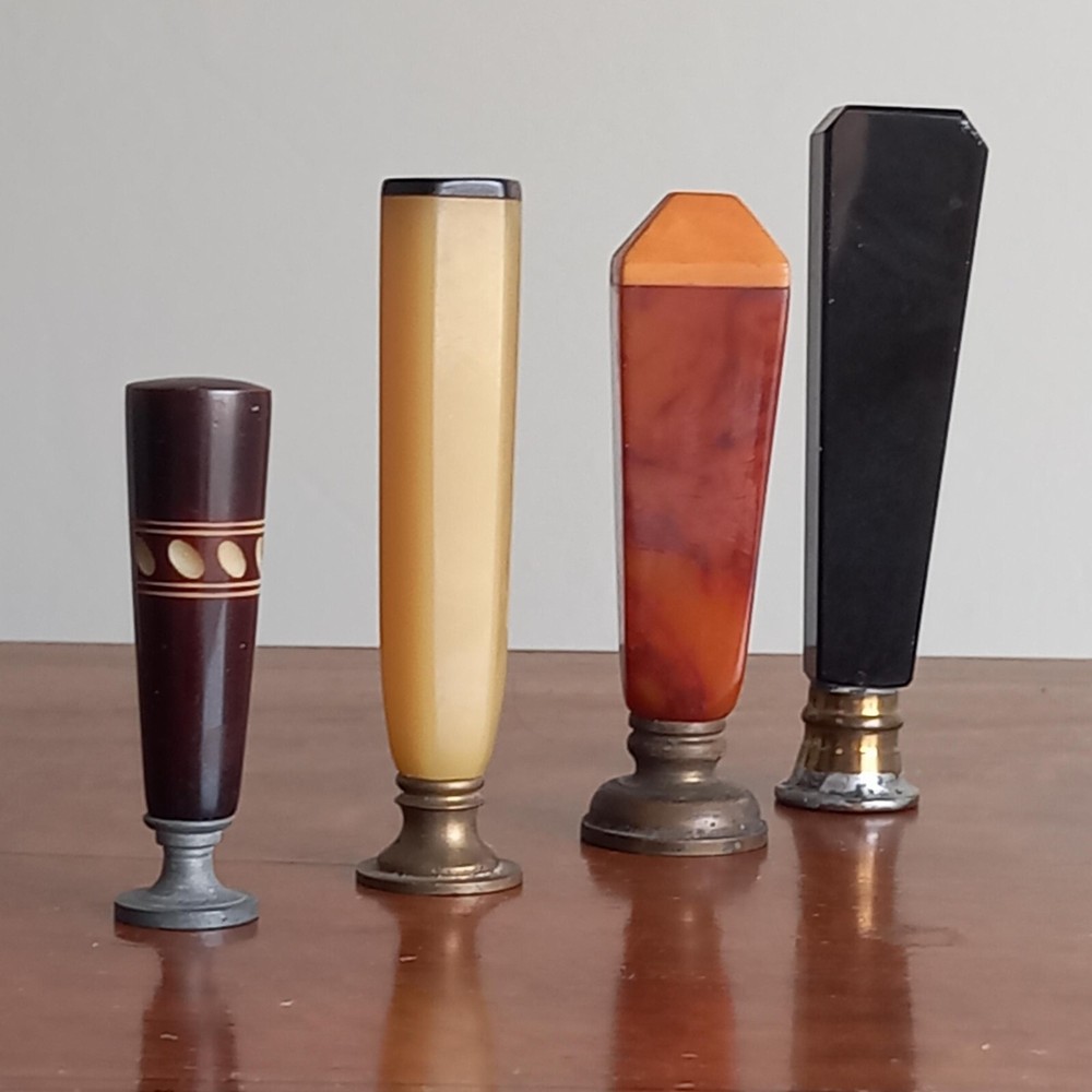 4 Antique Art Decó wax seal bakelite & black crystal