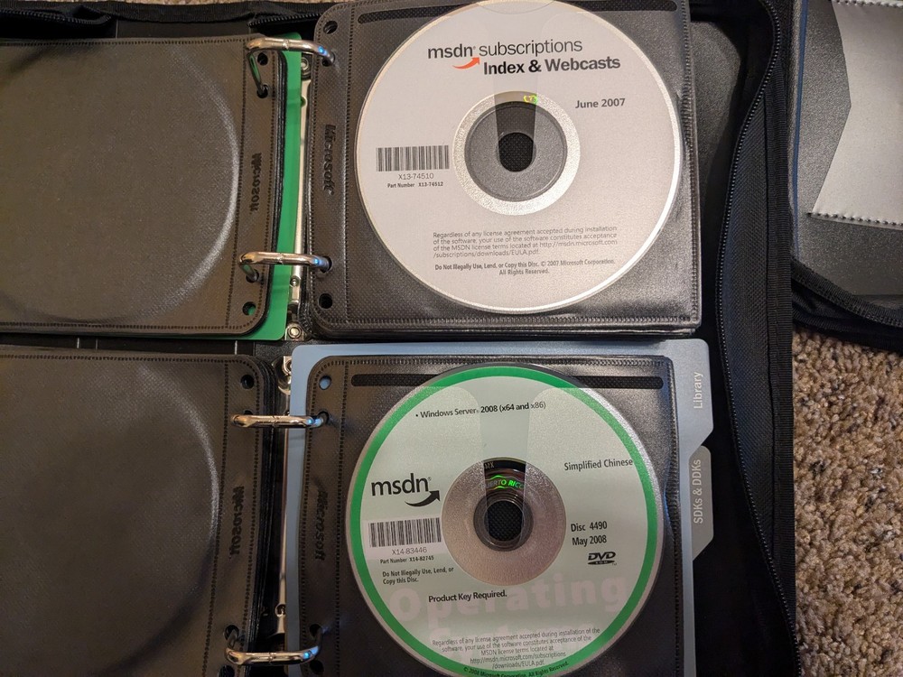 MASSIVE Microsoft MSDN DVD CD lot 1997-2010 (580+ Discs!) w/ binders + MORE