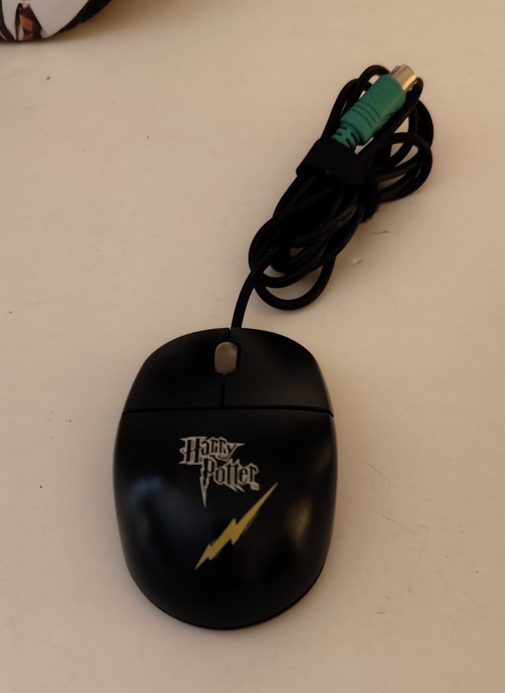 Harry Potter Optical Mouse PS2 connector with USB adapter - works on Windows 10