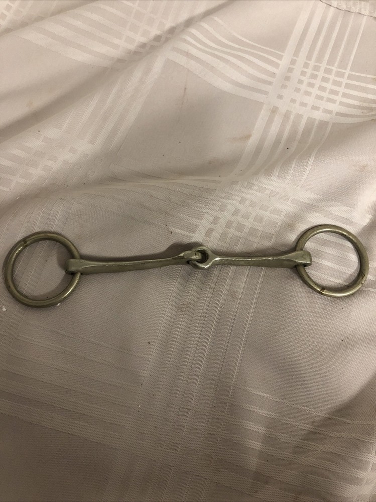 5.5” Snaffle Bit Loose Ring 2” Unbranded