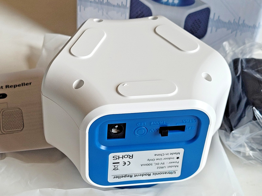 Ultrasonic Pest Repeller Plug In Rodent Mouse Rat Insect Control 4 Modes