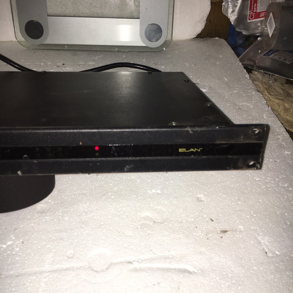 Elan Z 630/631 Pre-Amp Controller Series 1 - 3 Zone / 6 Source Mountable (2)