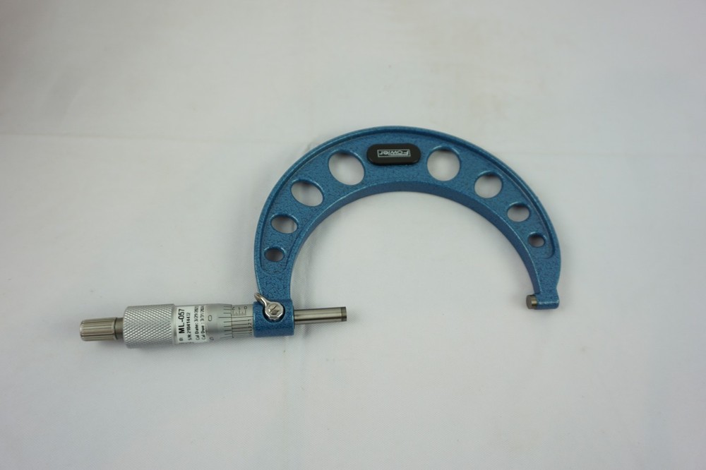 Fowler ML-057 Inside Micrometer 3-4" .0001