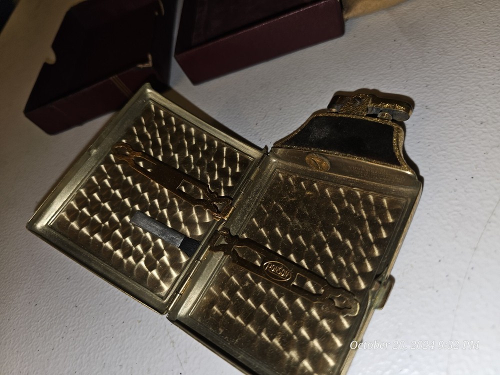 Zippo Mastercase Fashioned By Ronson