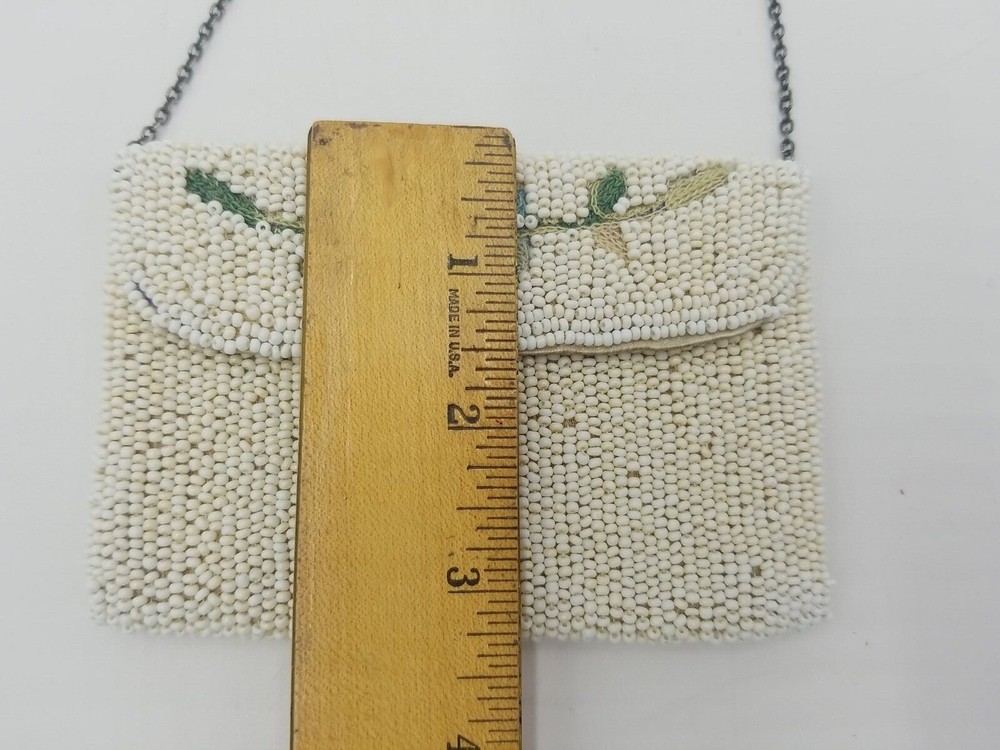 Vintage Micro Beaded Embroidered Flower w/Chain Strap Lined Inside Small Purse
