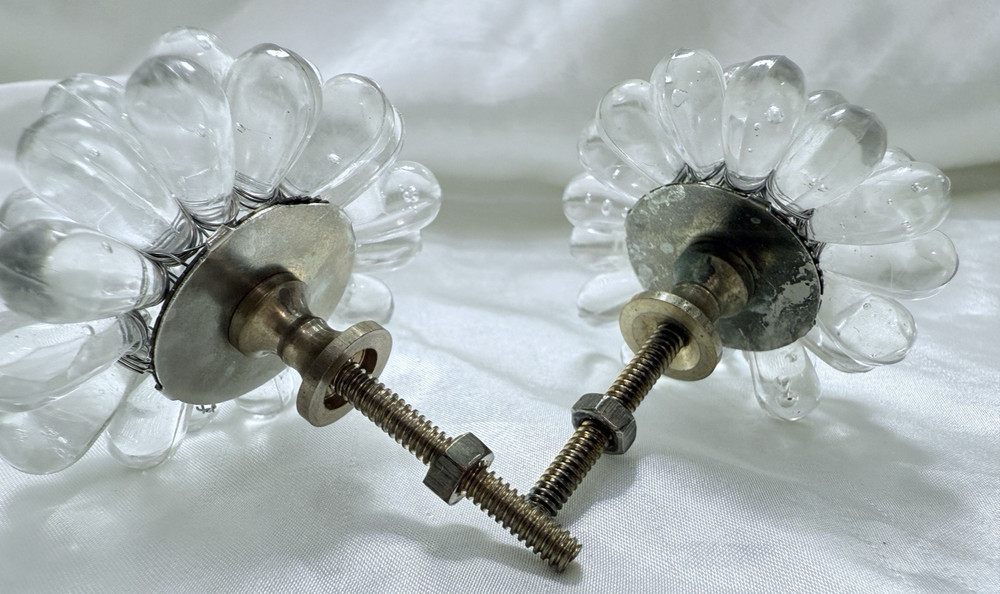 Drawer Pulls Set of 2 Lucite Flowers