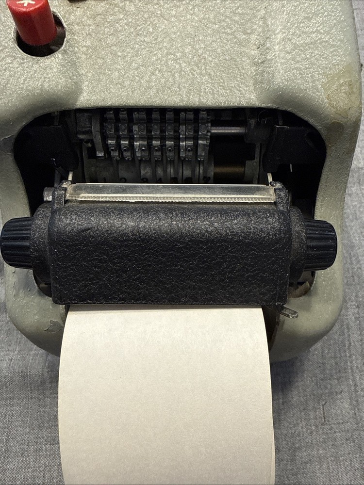 Resulta P7 Mechanical Adding Machine 1950’s As Is Read Desc