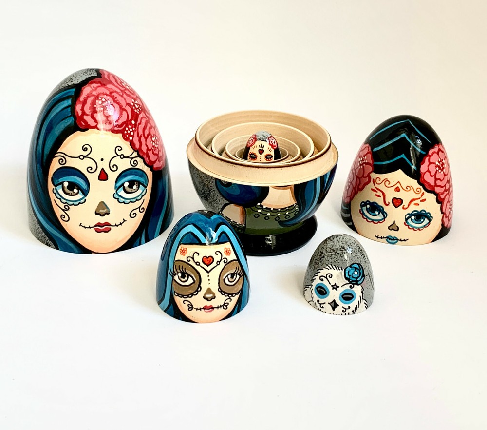 Santa Muerte 5 pcs Nesting Egg, Matryoshka 5'', Room Decor, Personalised Gift