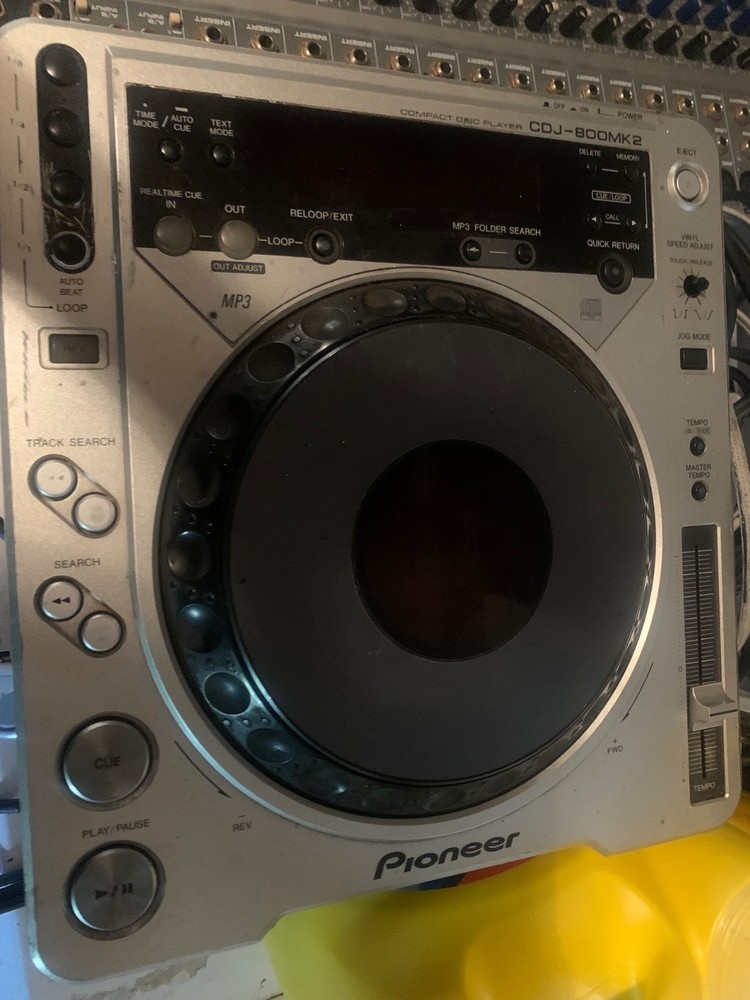 pioneer dj turntable