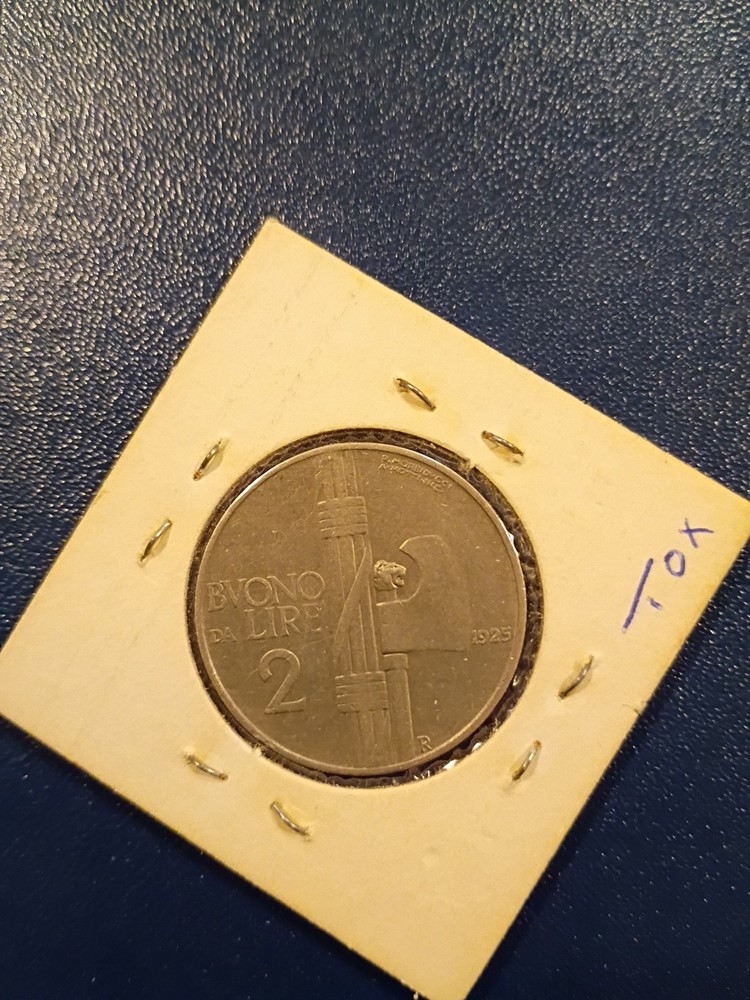 Italy 1925 R 2 Lire