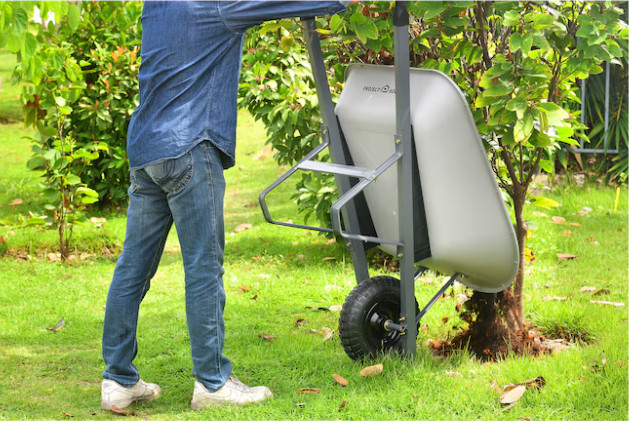 Project Source 5-cu ft 1 Wheel Poly Push Wheelbarrow