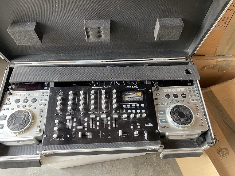 Vintage American Audio DJ Set