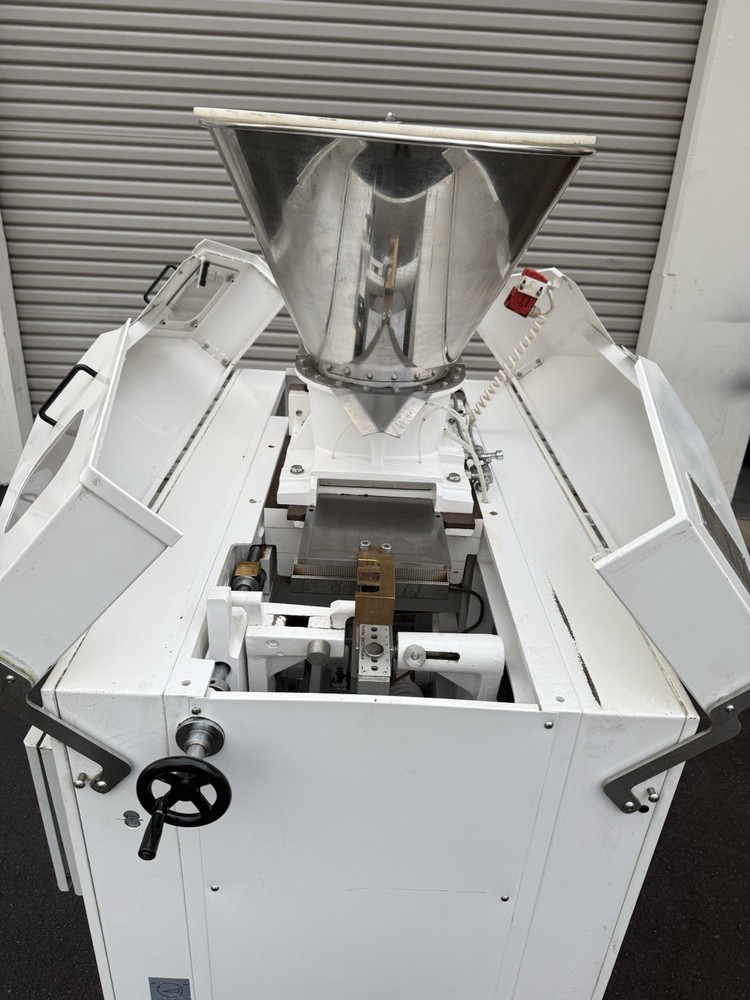 Esmach /Bongard SP/1D-E Volumetric Dough Divider