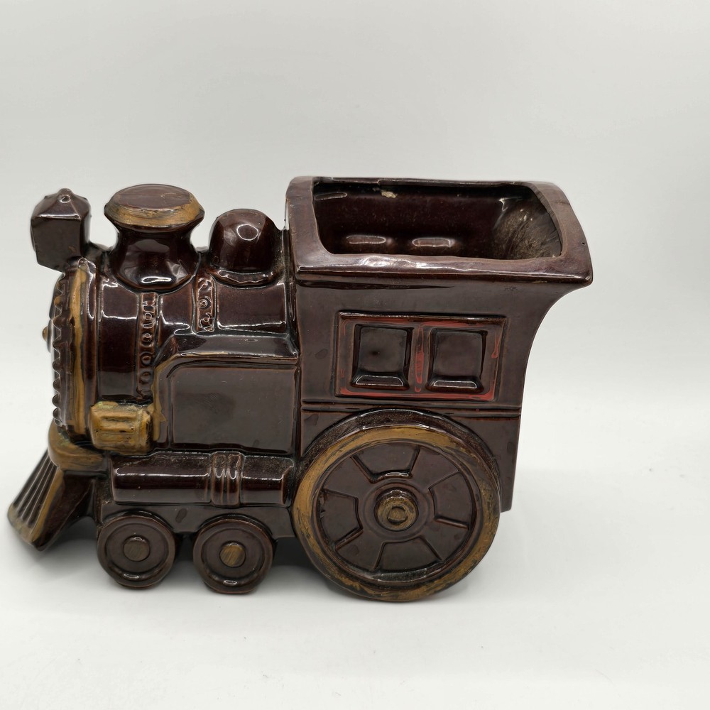 Vintage E.O. Brody Brown Drip Train Planter Number A542