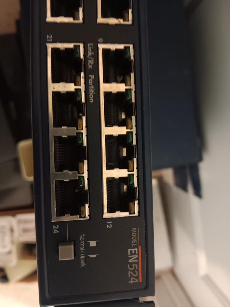 Netgear EN524 24 port Ethernet Hub