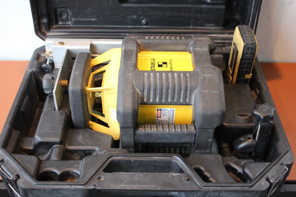 Stabila LAR 250 (05610) Interior/Exterior Rotating Laser with Slope Basic Kit