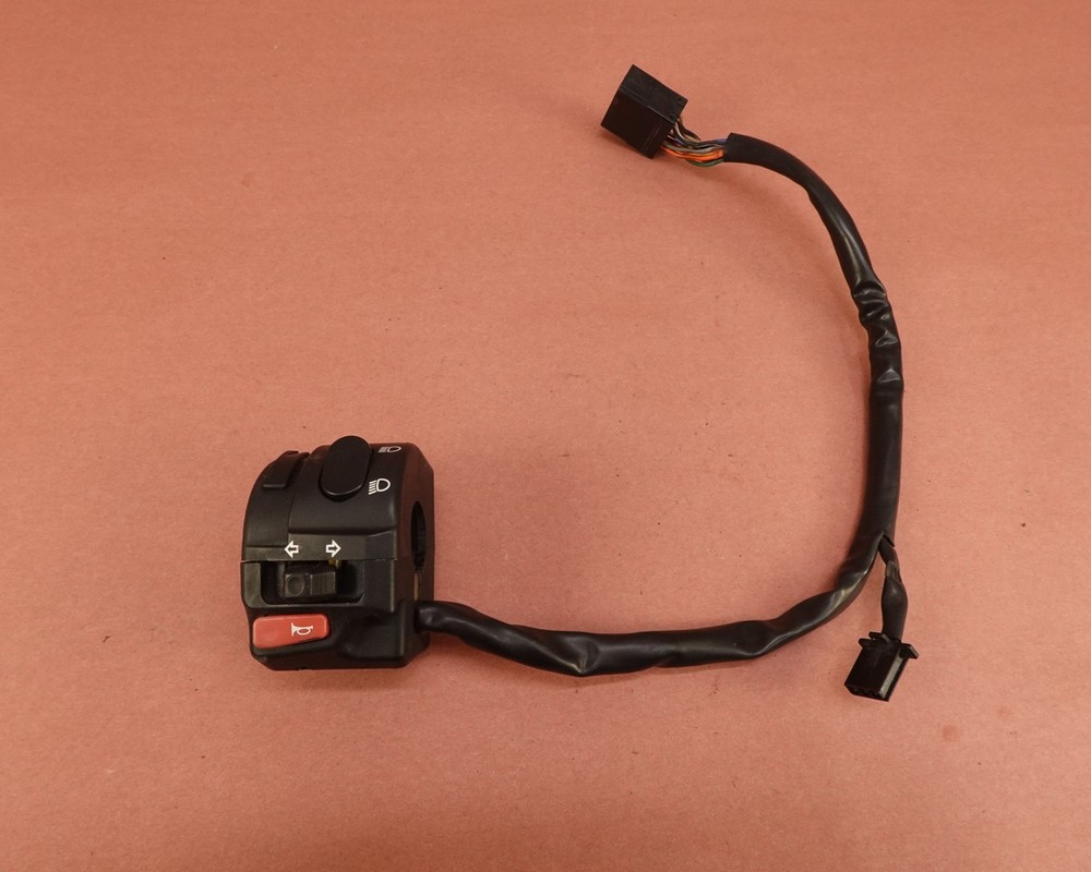 2004 99-04 Triumph Sprint RS Left Handlebar Switch Turn Signal