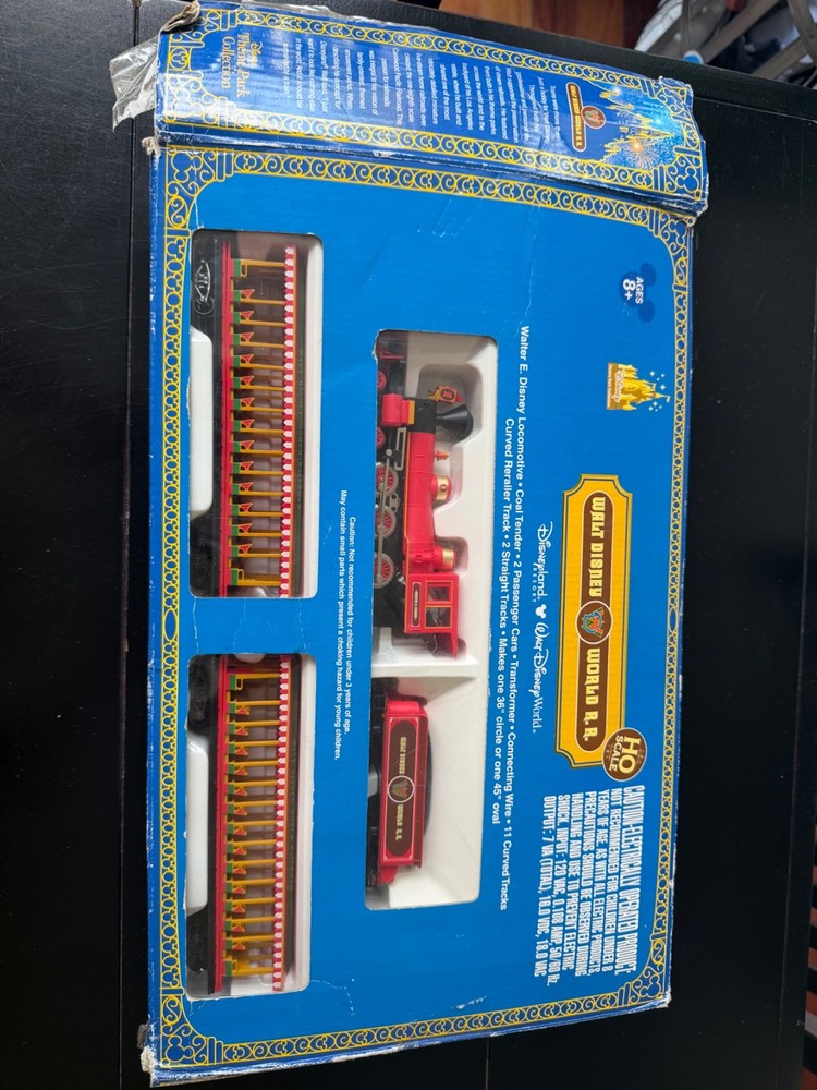 Walt Disney World R.R. HO Scale Train Set