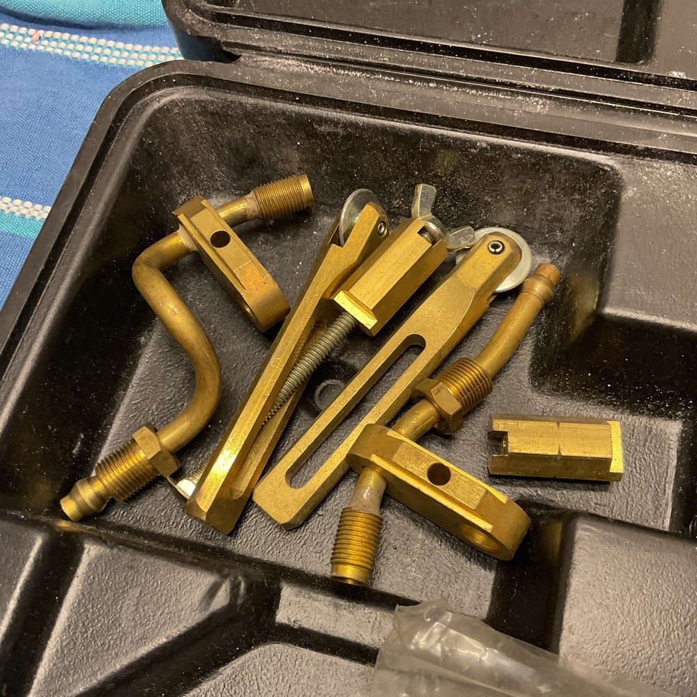 HENROB DHC-2000 Oxy-Acetylene Welding Cutting Torch Kit w/Case & EXTRAS !!