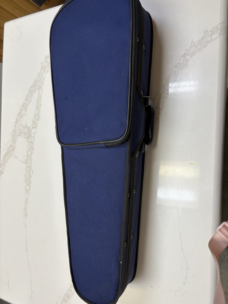 softer violin case
