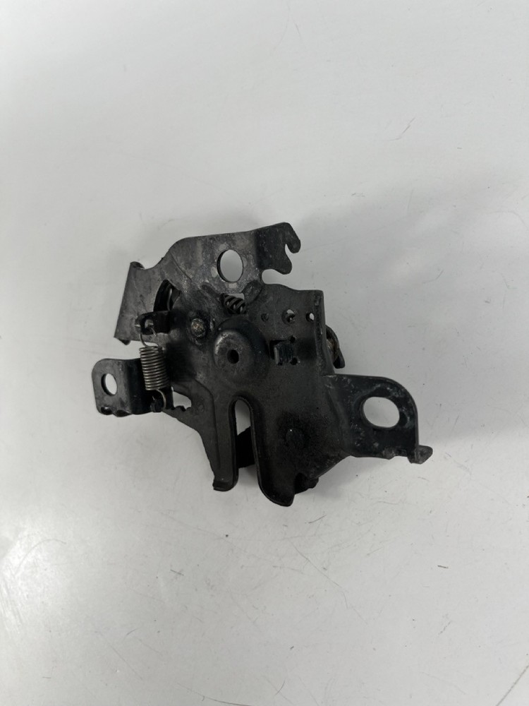 2010 – 2015 Toyota Prius Oem Multimedia Interface Control Module