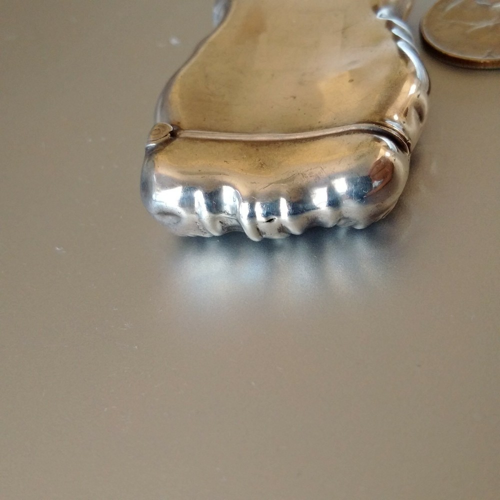BEAUTIFUL ANTIQUE 1900S STERLING SILVER MATCH SAFE BOX SCROLLING PATTERN