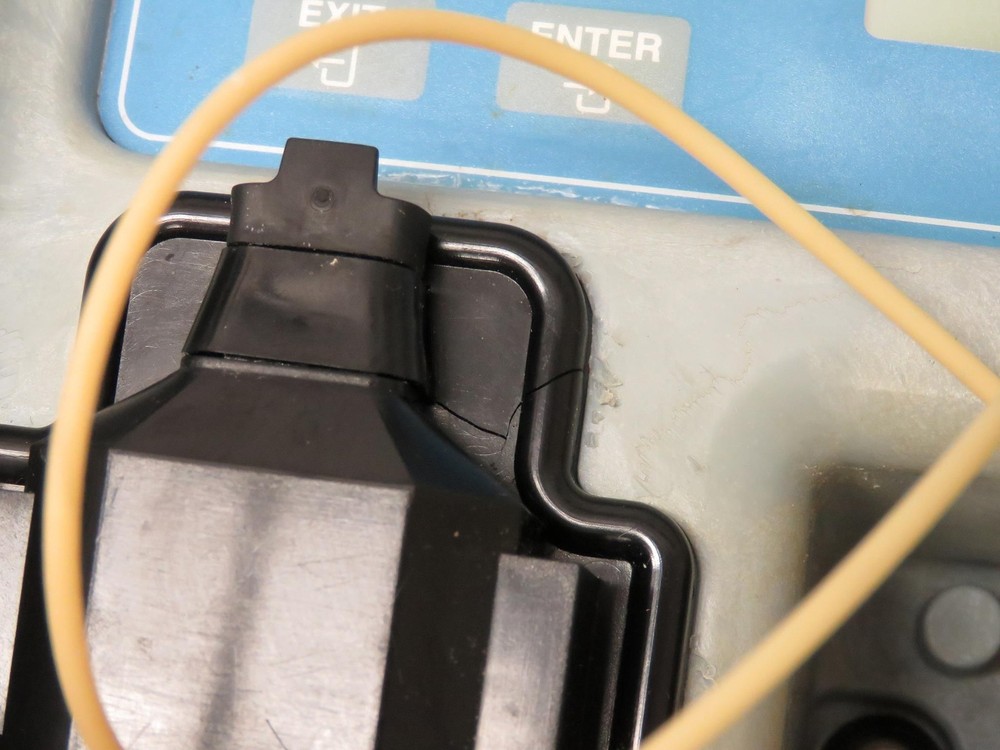 Hach CL17 Chlorine Analyzer