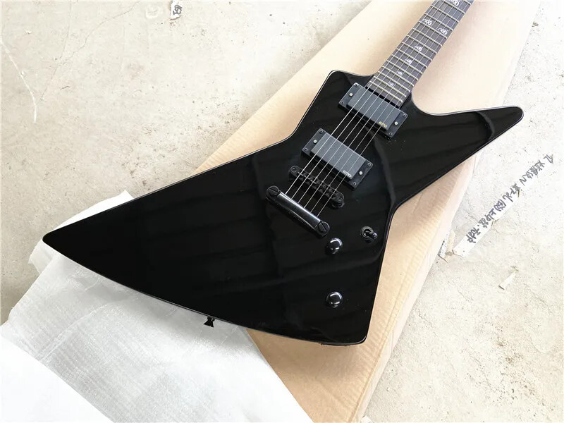 Factory Customized Black Profile-shaped Electricguitar Fixed Bridge Snake Inlays