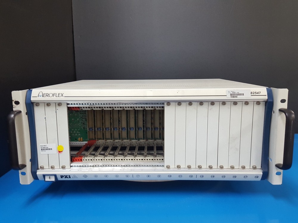 Aeroflex 82547 : PXI Mainframe 18 slots (595)