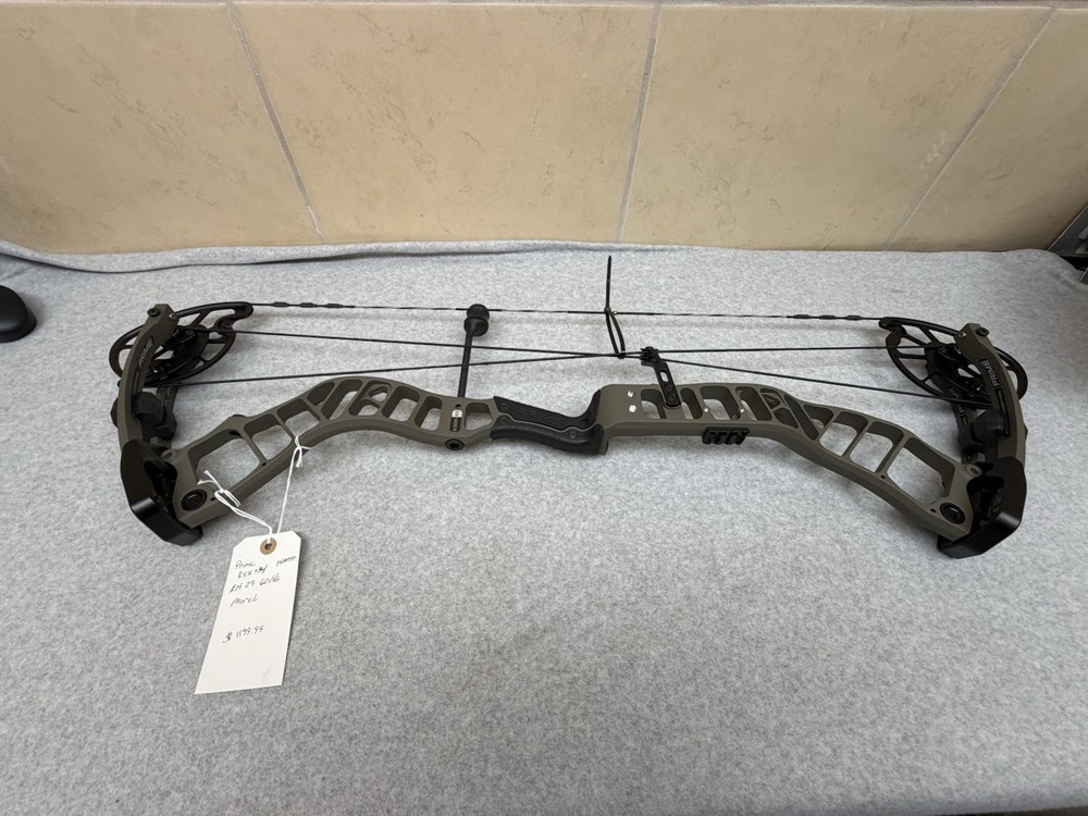 Prime RVX 34 29” 60# Right Hand