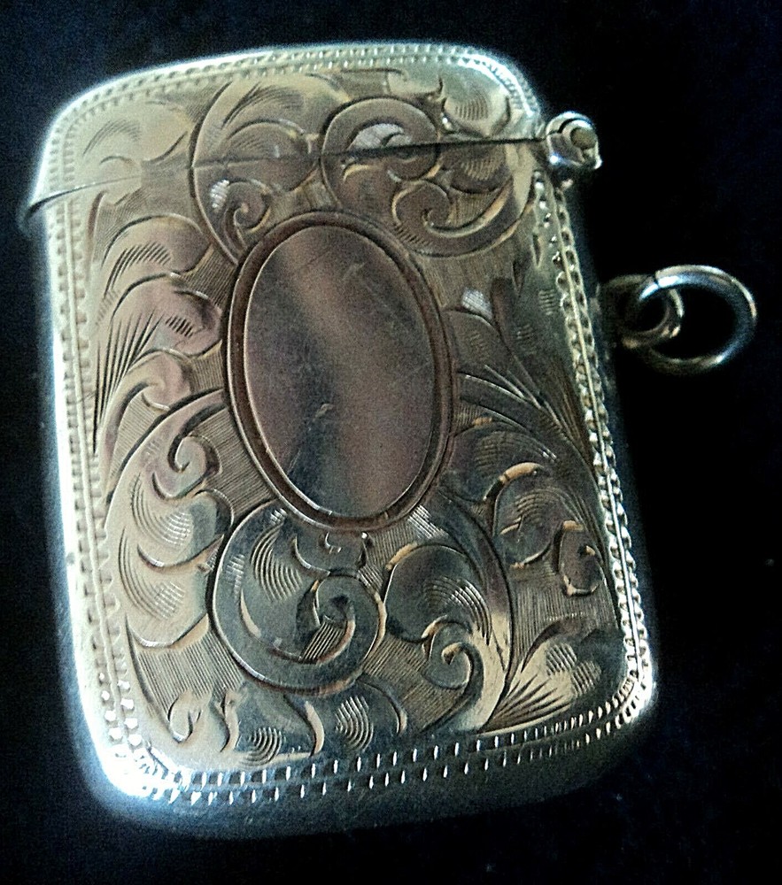 Attractive Silver Patterned Vesta / Match Safe  - Birmingham 1926 Joseph Gloster