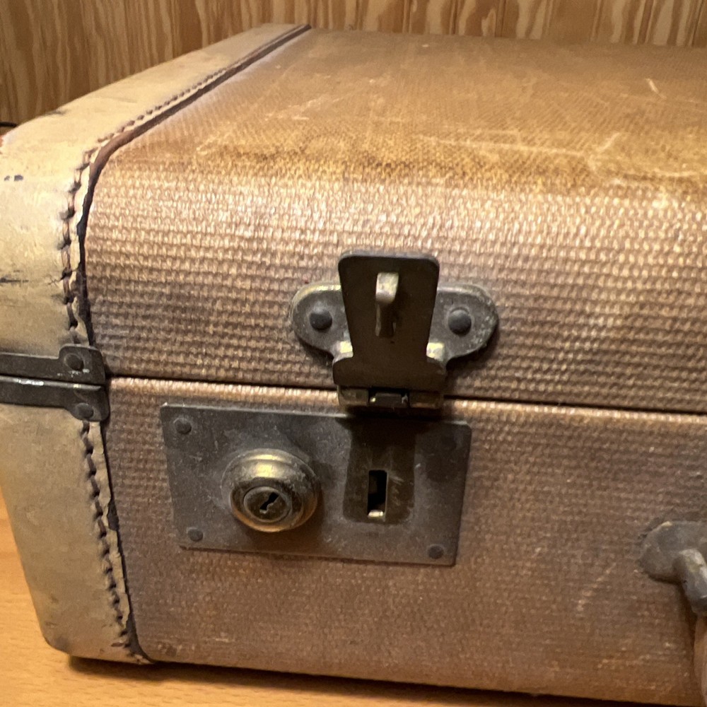 Antique US Trunk Company Suitcase