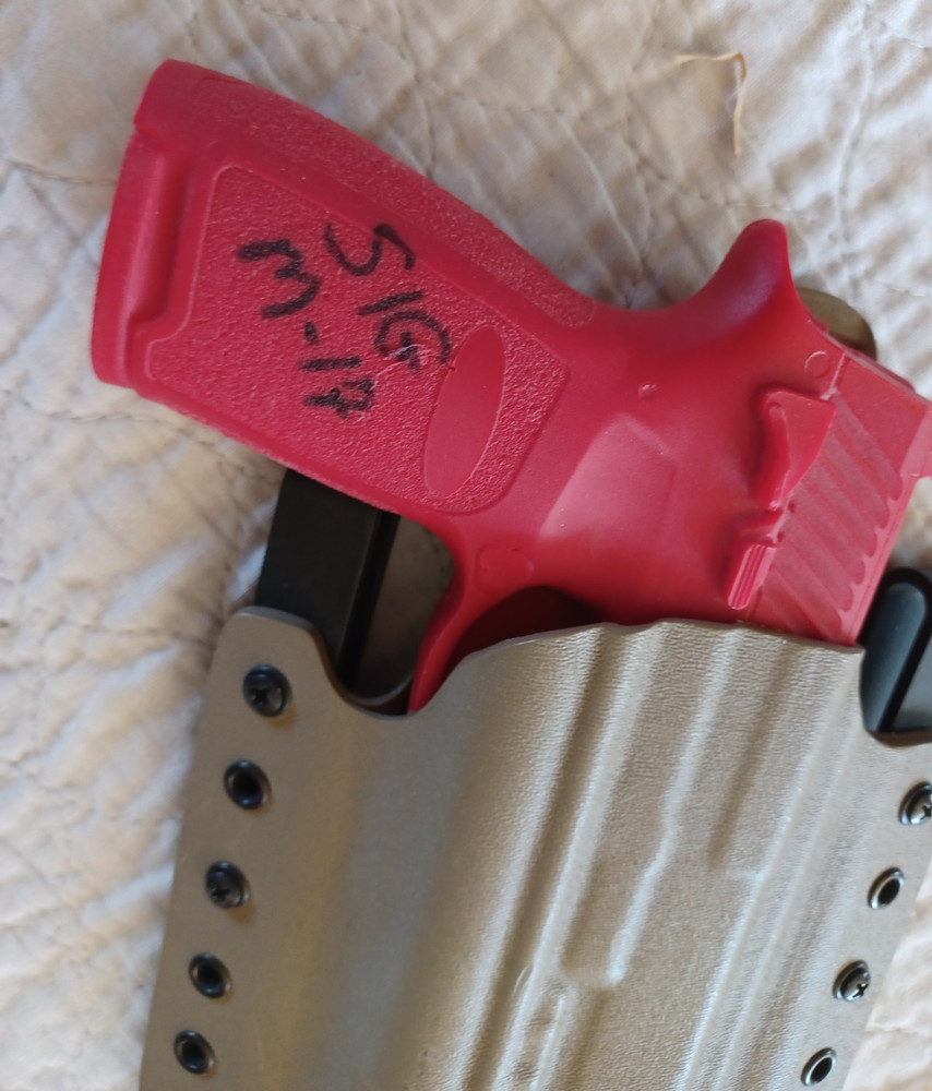 USGI Unmarked Flat Duty Belt Holster VG