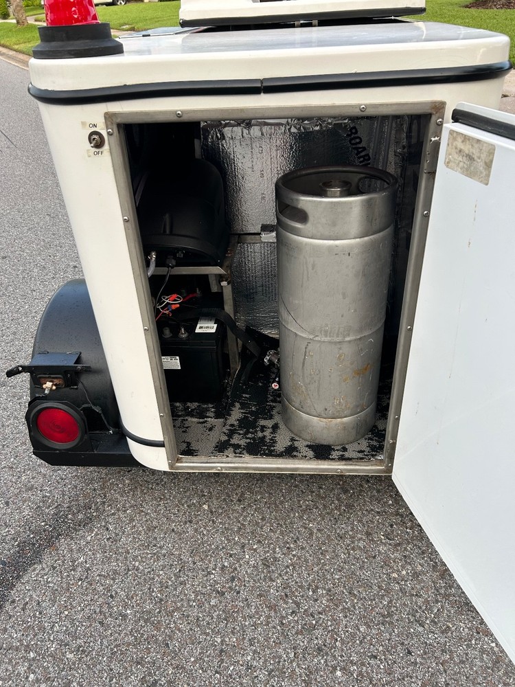 Draft Caddy Beer Cart/Dispenser. 100% self contained