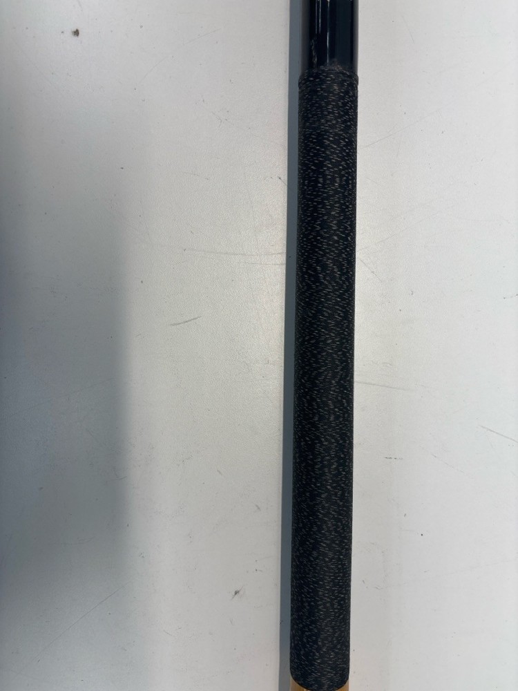 PRE-OWNED PLAYBOY POOL CUE (P23009101)