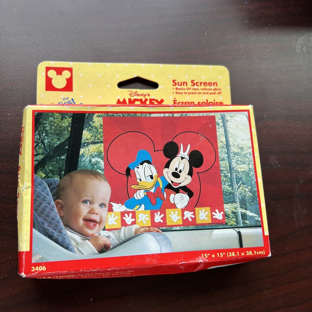 Disney’s Mickey Mouse Sun Screen 15”x15”