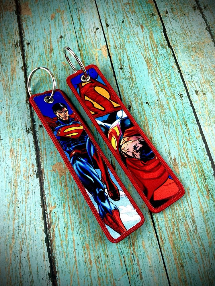 1 Piece Double Sided 5 Inch Superman Keychain